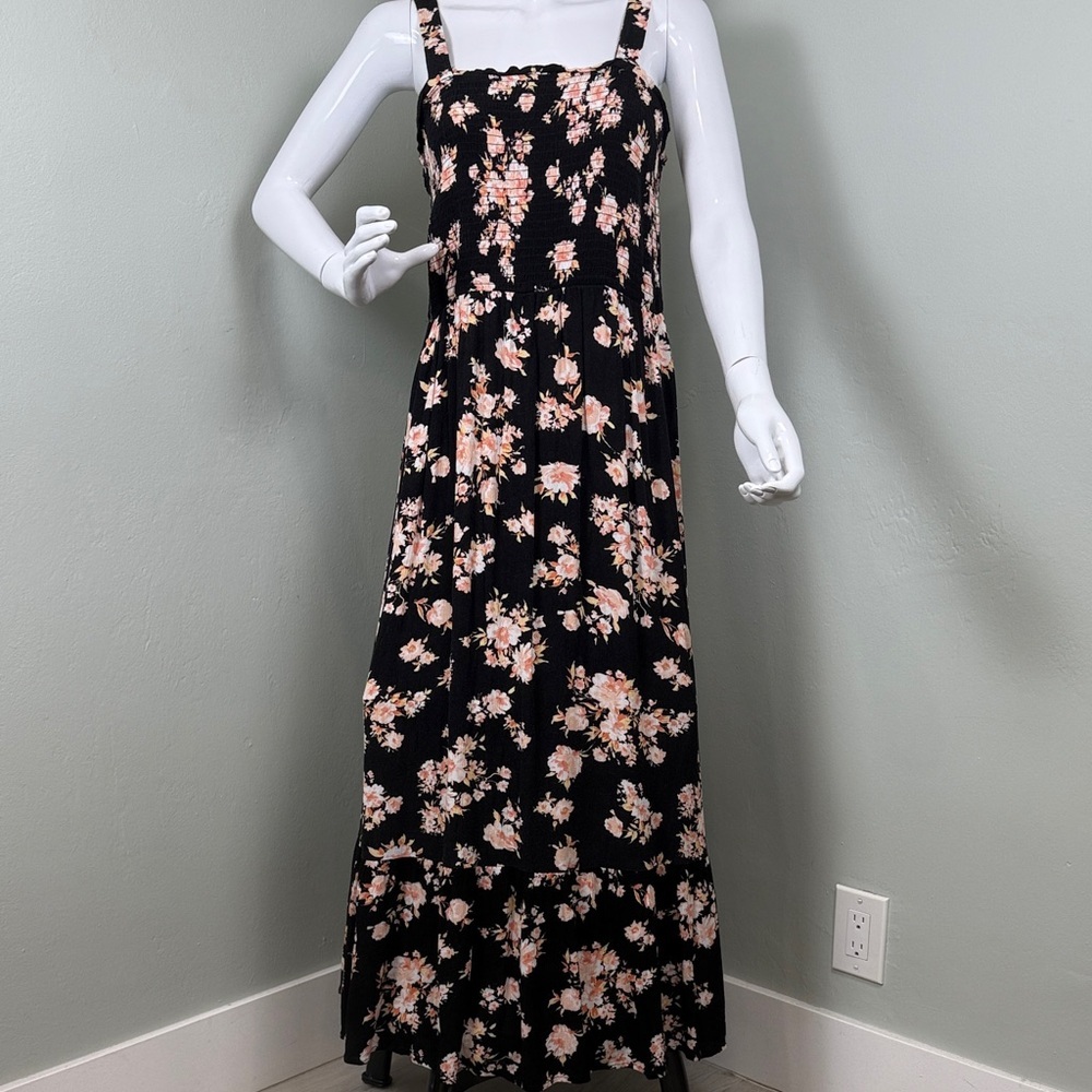 🌸C&C California Black Pink Floral Print Maxi Dress Smocked Halter Size Large
